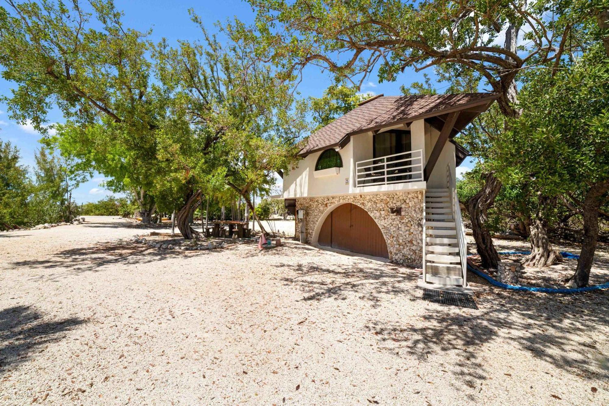 Star Room At Barnacle Resort Big Pine Key Exterior photo