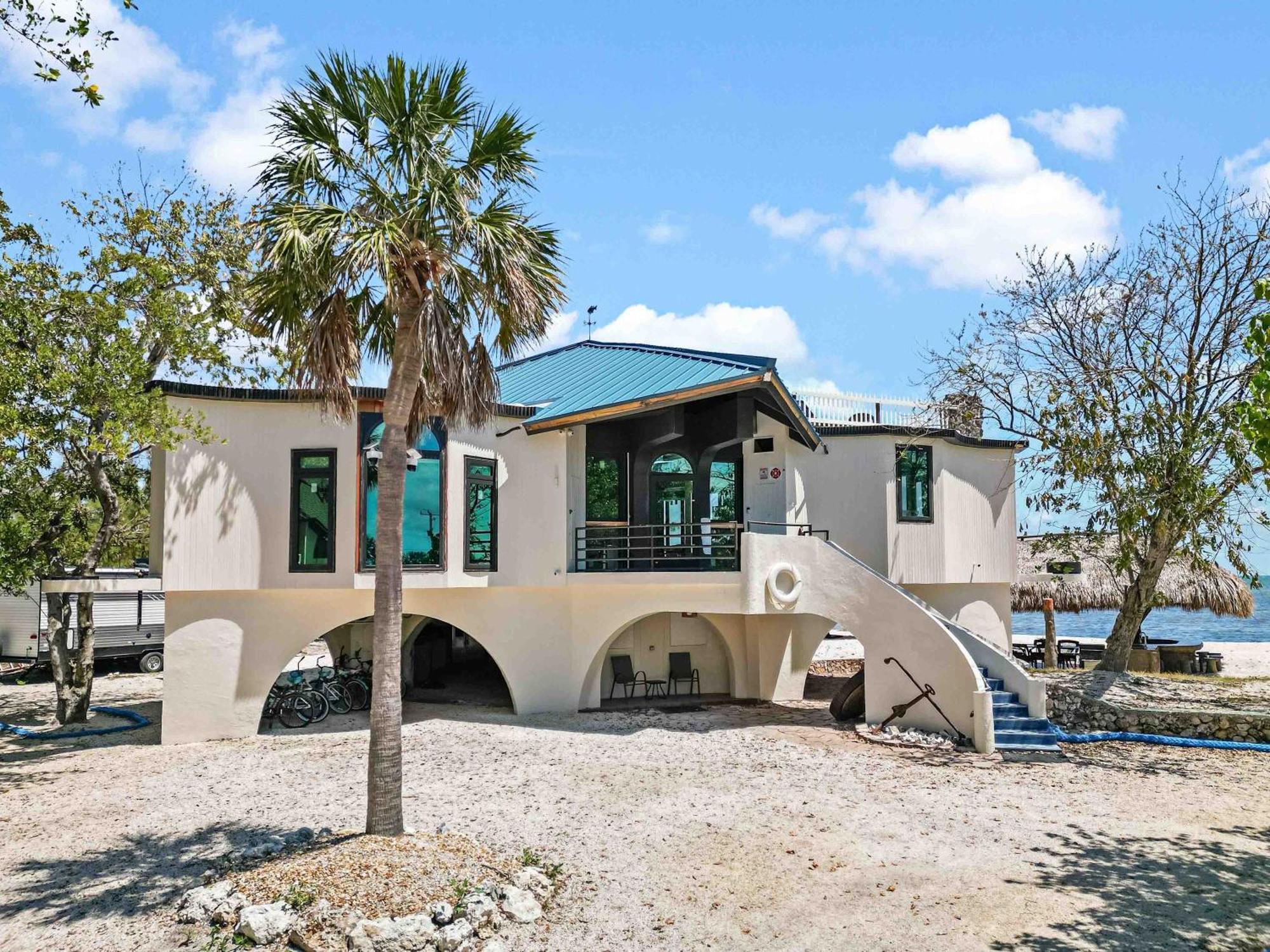 Star Room At Barnacle Resort Big Pine Key Exterior photo